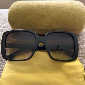 Gucci Logo Sunglasses